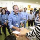 5c8ab12d2300005400e6fd8d