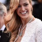 5c8aa0d92500000d04c95008