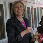 La que fuera jefa de la diplomacia de Estados Unidos y actualmente candidata a la presidencia de este país por el partido Demócrata, ha pasado del sexto al segundo lugar y, según Forbes, podría arrebatarle el primer puesto a Merkel el próxi...