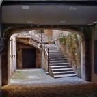 5c8ab1ce250000bd0581917f