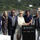 5c8b303e230000dd042453f4