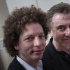 5c8b30402300007f012453fb