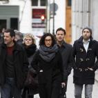 5c8a65de250000bd058118f8