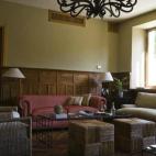 MÁS INFORMACIÓN: - Página web del hotel - Opiniones y precios comparados en Tripadvisor Dirección: Los Caños, 29, 10892 San Martín de Trevejo, Cáceres, España