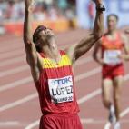 5c8b3d88360000a61b6cc8d7