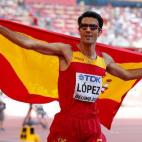 5c8b3d8a240000f7054d2dee