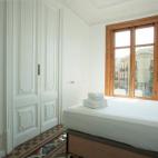 5c8ab2112000009d036f9215