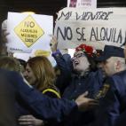 5c8a654c3b000070066bed50