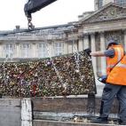 5c8ab314250000bd058193cb