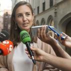 5c8a61da260000e804fe47c5