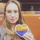 5c8a61de260000ea04fe47cf