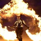 5c8a5f07260000e804fe4464