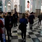 Algo más de distancia ya dentro de la basílica