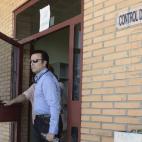 5c8aa11a2400000a05a35b35