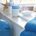 "Intentas enjuagar bien el cepillo después de lavarte los dientes, pero al final la suciedad siempre acaba acumulándose en el vaso donde lo dejas", afirma Johnson. La NSF descubrió que el 27% de los vasos con cepillos de dientes examinados co...