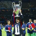 5c8b72f62500000704cab1ae