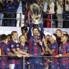 5c8b72ff230000040124c277