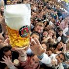 La Oktoberfest de Múnich abre entre multitudes y tras dos años de "sequía"