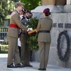 5c8b719a360000e01c6d189d