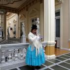 Elizabeth Mamani, de 36 a&ntilde;os, periodista de Radio Uni&oacute;n, en el edificio del Congreso Nacional de Bolivia, en La Paz. &quot;Cuando empec&eacute; en este trabajo, sent&iacute; discriminaci&oacute;n por parte de los funcionarios que c...