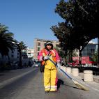 Jauna D&iacute;az, de 43 a&ntilde;os, barrendera en Ciudad de M&eacute;xico. &quot;En mi trabajo anterior mi jefe le dio preferencia a los colegas masculinos y las mujeres siempre cobraban su salario m&aacute;s tarde. Por eso cambi&eacute; de of...