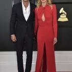 5c8abef620000045046fac24