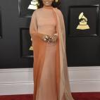 5c8abef7250000e203c992ae