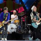 5c8b0c3e250000e203c9eddb