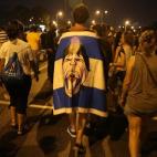 5c8b0c41250000e203c9ede3