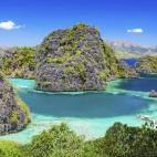 Según el departamento de turismo de este país del Sudesde Asiático, 2015 es un gran año para visitar Filipinas. Si demasiada gente quiere acudir a ver la belleza sin explotar de sus 7.107 islas, puede sufrir un cambio muy rápido. Chaz Requi...