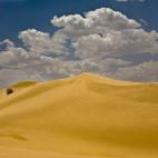 Descrito como "uno de los últimos destinos del mundo inéditos," Mongolia solo verá crecer y crecer sus turistas durante la próxima década. En los últimos 10 años, el turismo y su impacto económico han incrementado exponencialmente en el ...