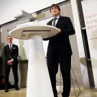 5c8a54b7230000d50422f85b