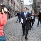 5c8a54bd360000ba1a6b5815