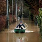 5c8a56bf240000f404a2f5a2