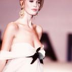 En enero de 1989, en un desfile de Alta Costura de Chanel en París
