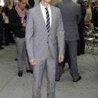 5c8b69e4230000040124ab79