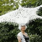 5c8b608a240000f7054d52a0