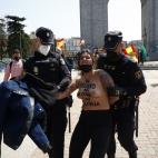 Femen trata de boicotear un acto franquista en Madrid