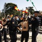 Femen trata de boicotear un acto franquista en Madrid