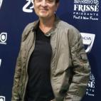 5c8b0dbf240000f7054cbff4