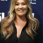 5c8b0dc42400004205a3fc56