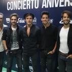 5c8b0dc63b000054066cde4f