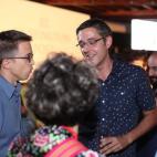 5c8af373240000f404a3f1c7