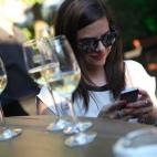 5c8af385200000450470008d