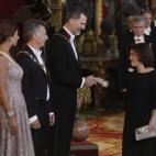 5c8aab5c230000dd04237a45