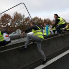 5c8a41d92400006f054b9ee0