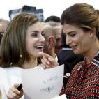 En la inauguración de la feria de arte contemporáneo ARCO, en Madrid, con el presidente argentino Mauricio Macri y su esposa, Juliana Awada.