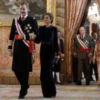 5c8a4b96360000c81a6b4ab1