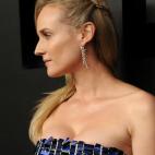 5c8a48a4250000580680f13b