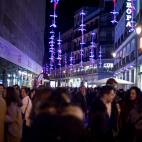 5c8ace5d2500000704c9ae57